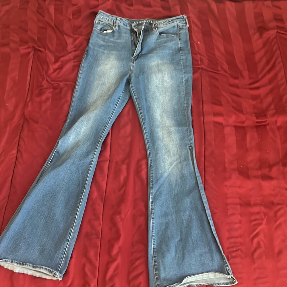 Flared jeans